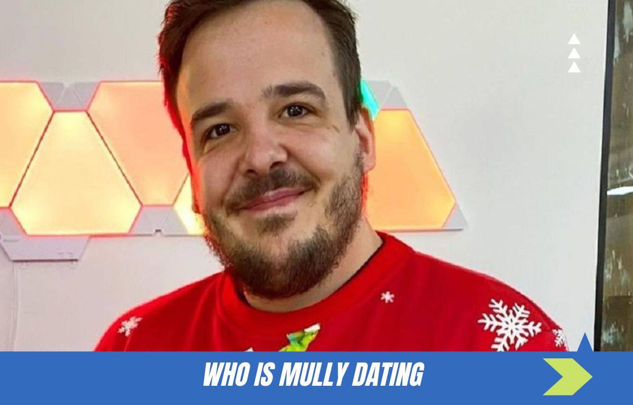 who is mully dating