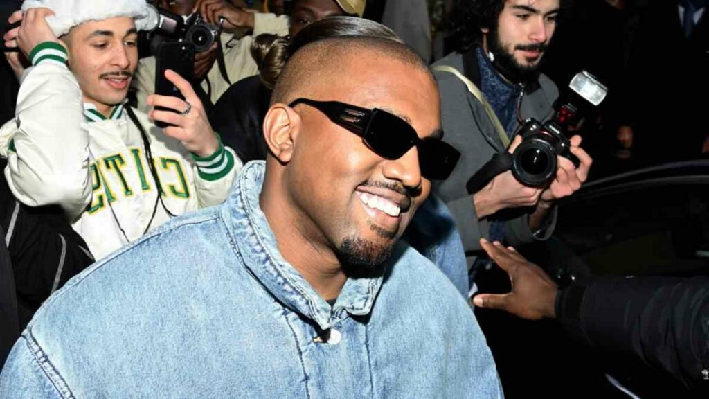 kanye west net worth 2022