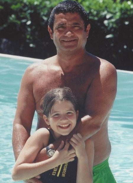 Naomie-Olindo-picture-with-her-father