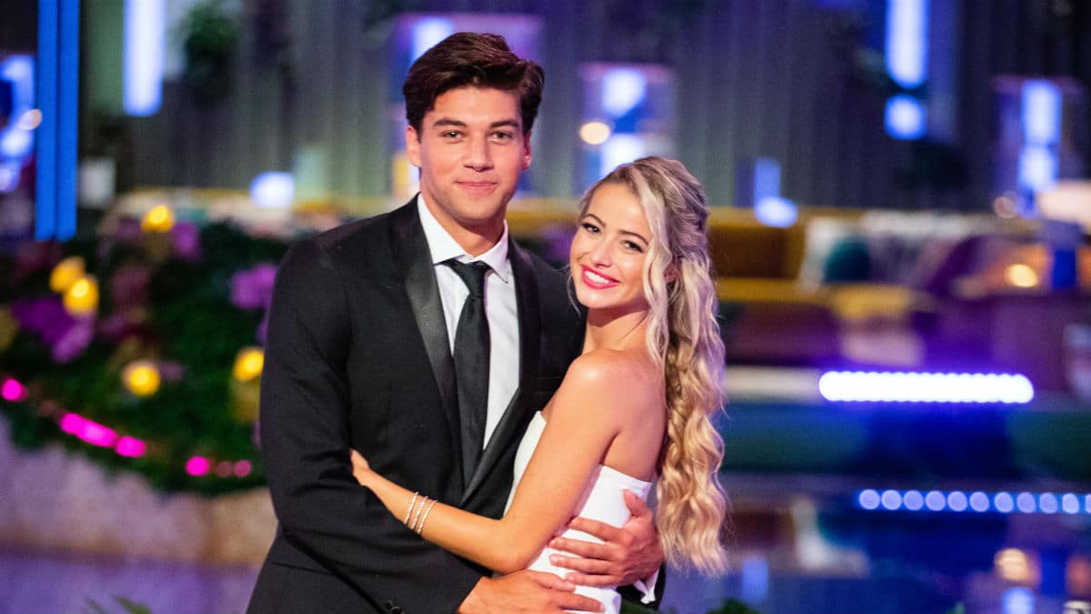 Are Zac and Elizabeth still together? Love Island 2019 winners intrigue fans