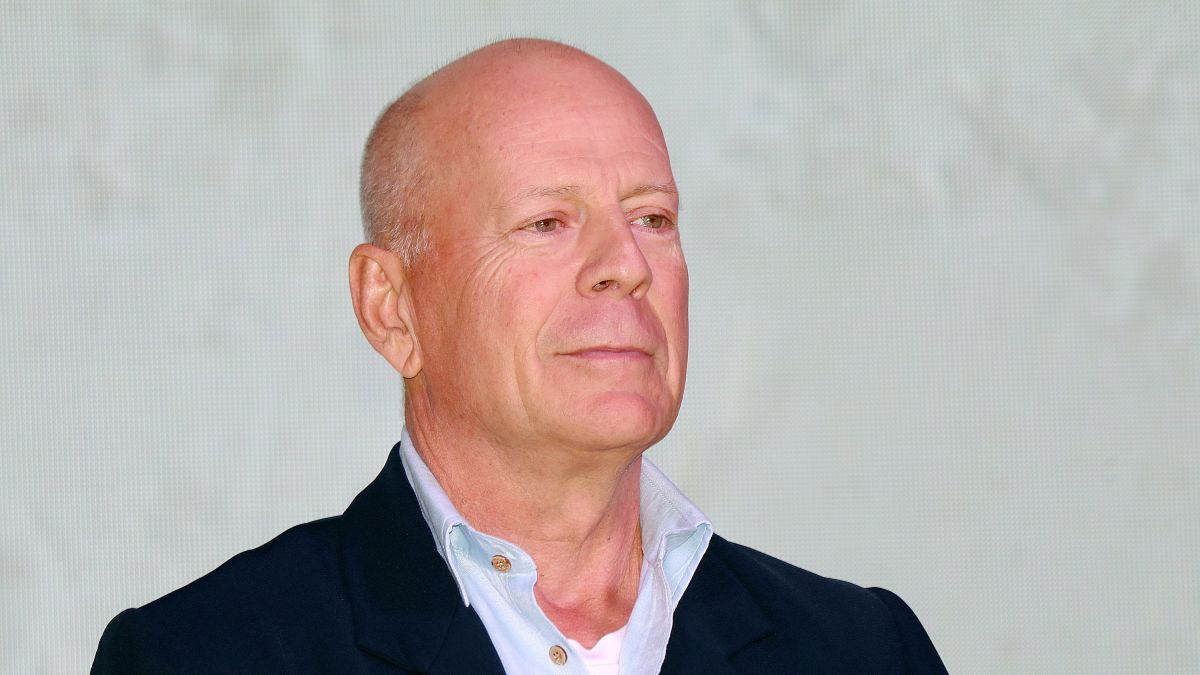 What is aphasia, the brain disorder affecting Bruce Willis? | CNN