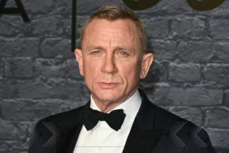 Is Daniel Craig Gay?