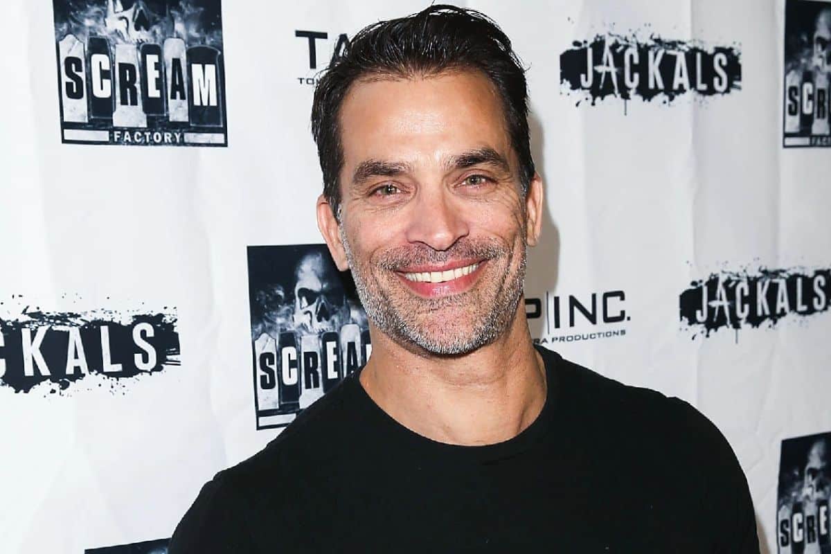 johnathon schaech