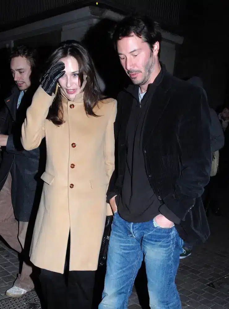 Claire Forlani And Keanu Reeves