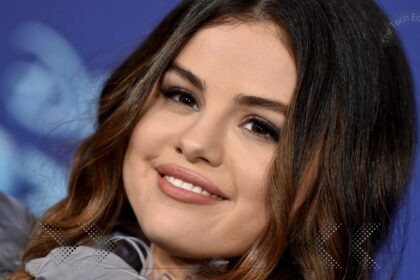 Selena Gomez reveals gain weight due to lupus medication