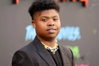 benjamin flores jr. net worth