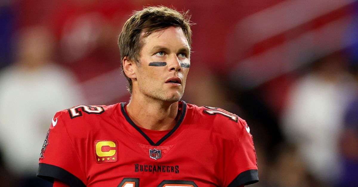 Tom Brady Net Worth Revealing His Fox Sports Contracts Earnings!