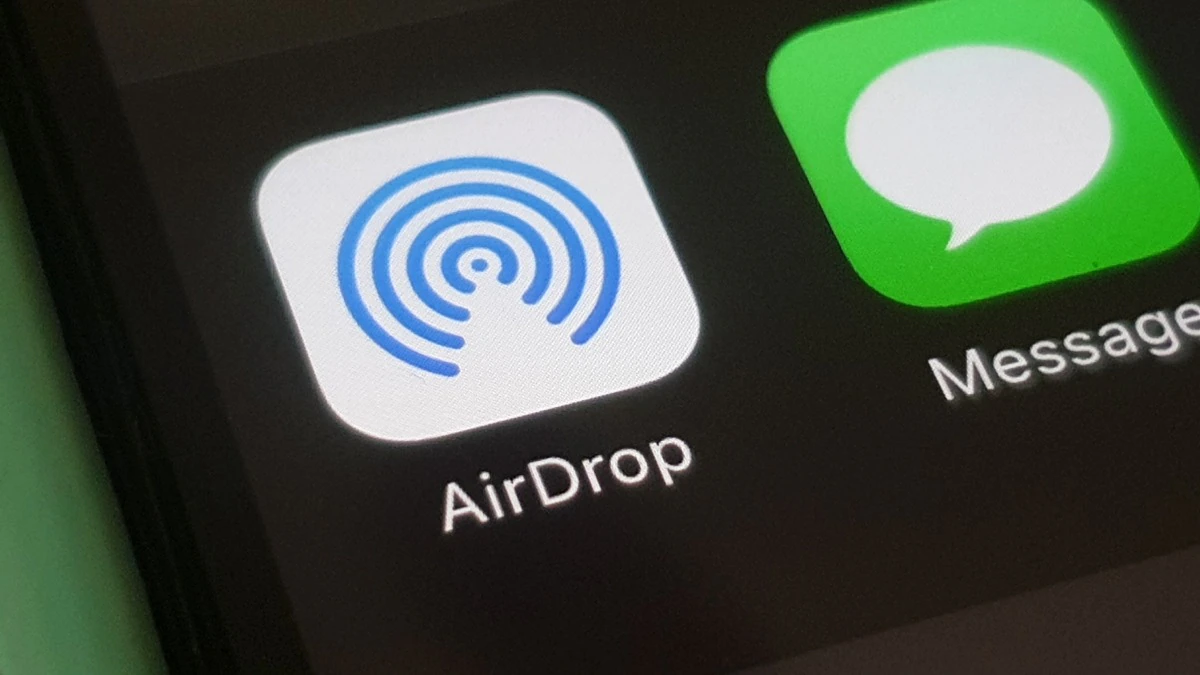 apple airdrop