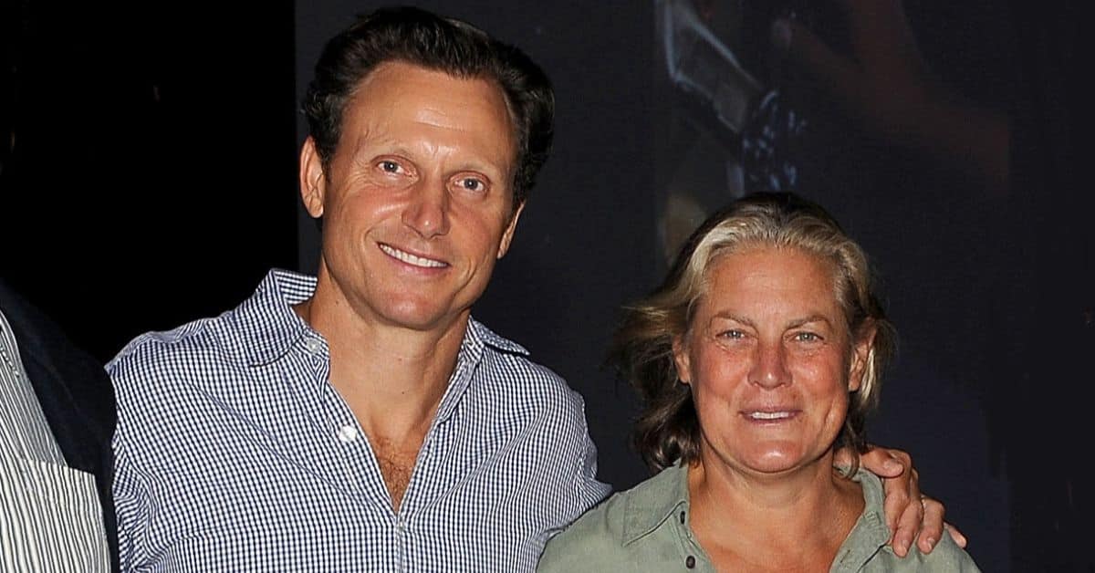 Tony Goldwyn Wife