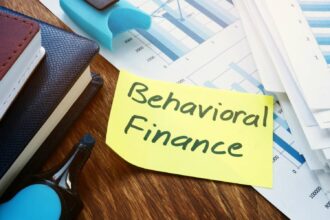 Making The Best Financial Decisions: Understanding Investor Behavior 